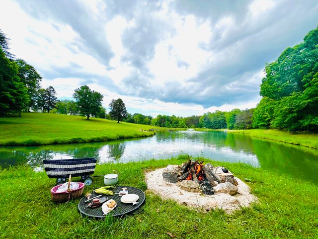 2844 Fairview Church RD, Huddleston, VA 24104