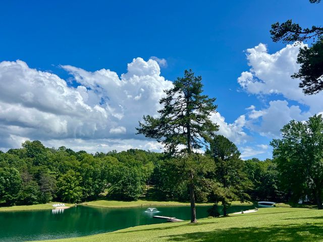 2844 Fairview Church RD, Huddleston, VA 24104