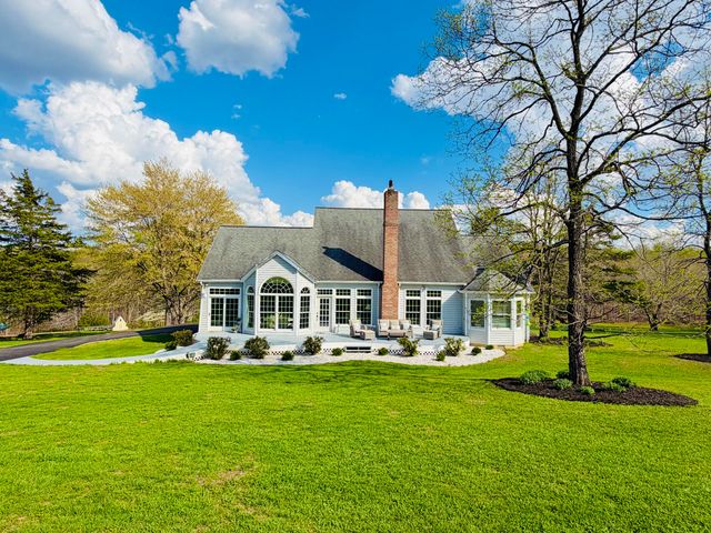 2844 Fairview Church RD, Huddleston, VA 24104