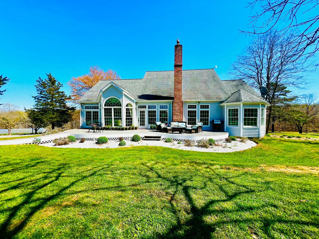 2844 Fairview Church RD, Huddleston, VA 24104