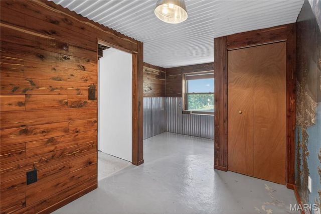 5528 Hillsboro Hematite Road, De Soto, MO 63020