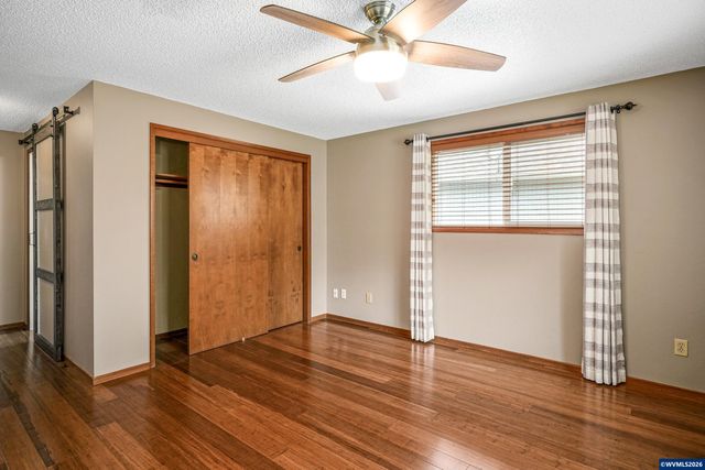 1639 Nut Tree Dr NW, Salem, OR 97304