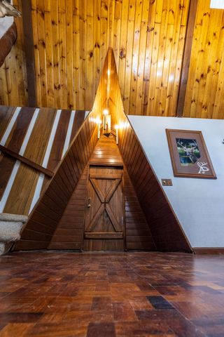 31825 N REGAL Rd, Deer Park, WA 99006