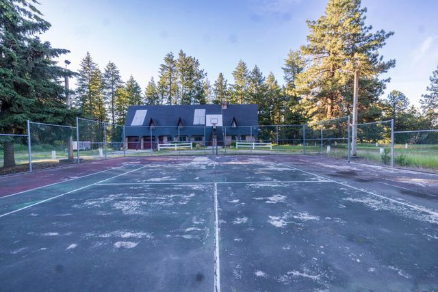 31825 N REGAL Rd, Deer Park, WA 99006
