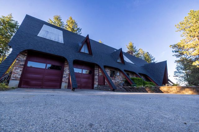 31825 N REGAL Rd, Deer Park, WA 99006