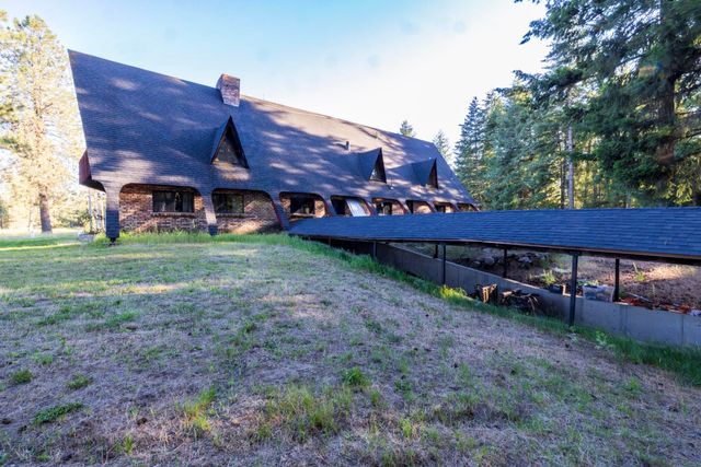 31825 N REGAL Rd, Deer Park, WA 99006