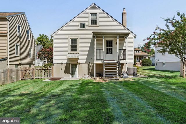 2917 CHENOAK AVE, Baltimore, MD 21234