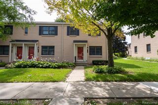 1984 Graefield Road, Birmingham, MI 48009