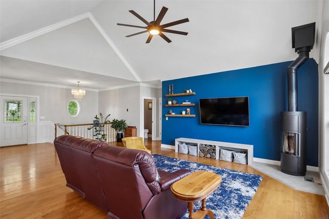 2765 Jeremy Court NW, Swisher, IA 52338