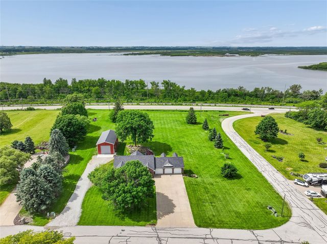 2765 Jeremy Court NW, Swisher, IA 52338