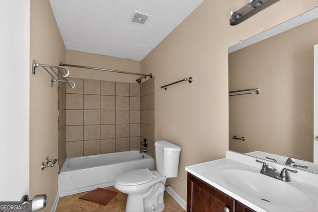 4070 Chimney Ridge Way, Ellenwood, GA 30294