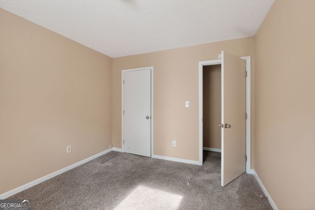 4070 Chimney Ridge Way, Ellenwood, GA 30294