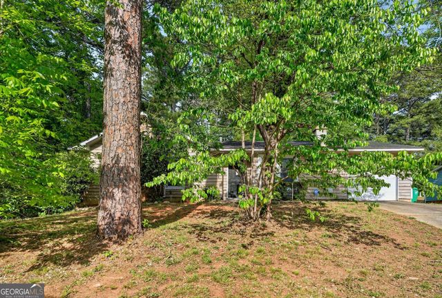 4070 Chimney Ridge Way, Ellenwood, GA 30294