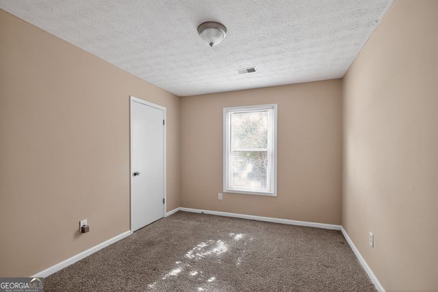 4070 Chimney Ridge Way, Ellenwood, GA 30294