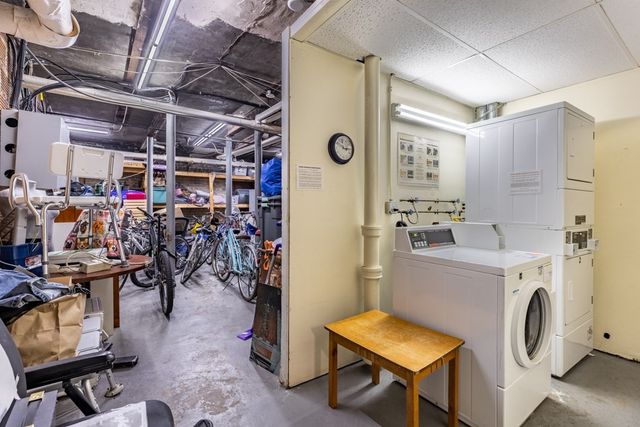 189 Chestnut Hill Avenue 11, Boston, MA 02135