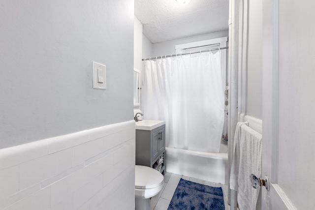 189 Chestnut Hill Avenue 11, Boston, MA 02135