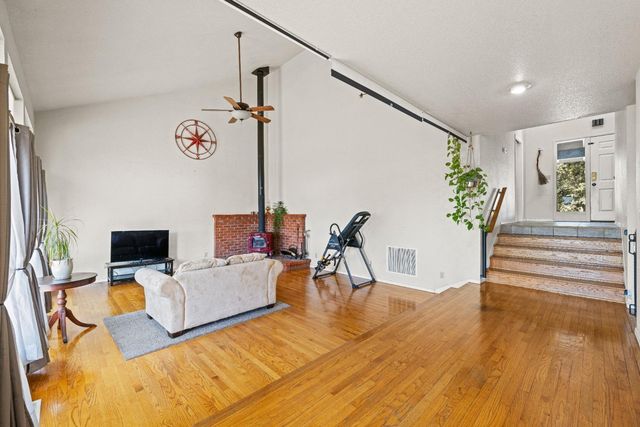 10240 Ponderosa Way, Pine Grove, CA 95665