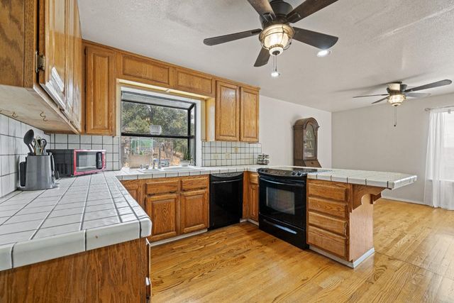 10240 Ponderosa Way, Pine Grove, CA 95665