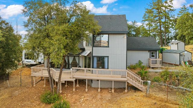 10240 Ponderosa Way, Pine Grove, CA 95665