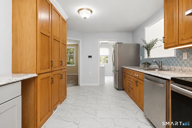 556 Pepper Street, Monroe, CT 06468