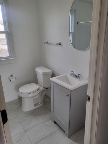 19615 Hasse Street, Detroit City, MI 48234