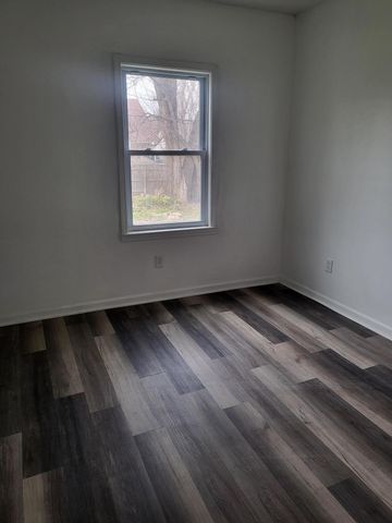 19615 Hasse Street, Detroit City, MI 48234