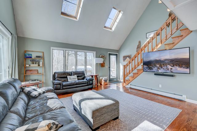 5 Holiday Ridge Road, Bartlett, NH 03812