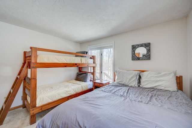 5 Holiday Ridge Road, Bartlett, NH 03812