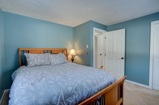 5 Holiday Ridge Road, Bartlett, NH 03812