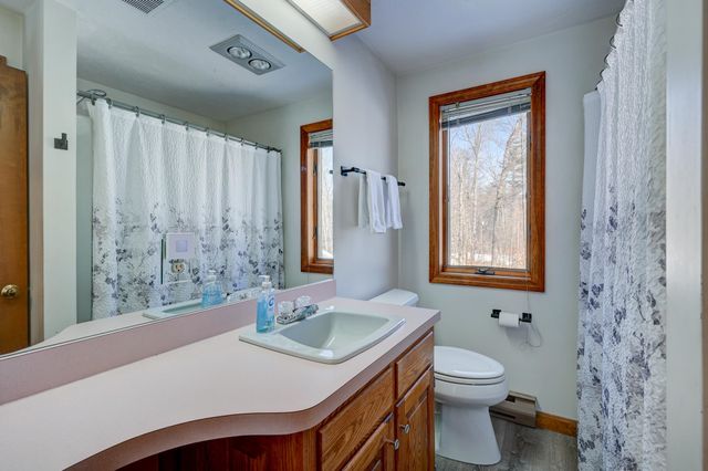 5 Holiday Ridge Road, Bartlett, NH 03812