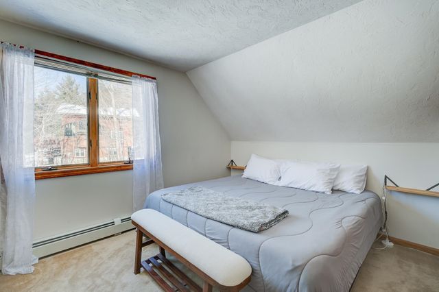 5 Holiday Ridge Road, Bartlett, NH 03812