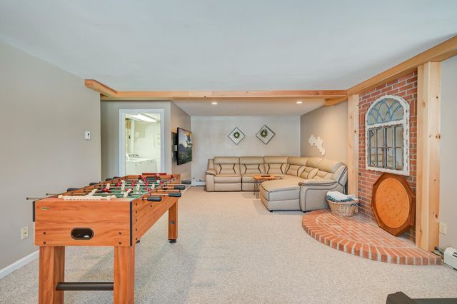 5 Holiday Ridge Road, Bartlett, NH 03812