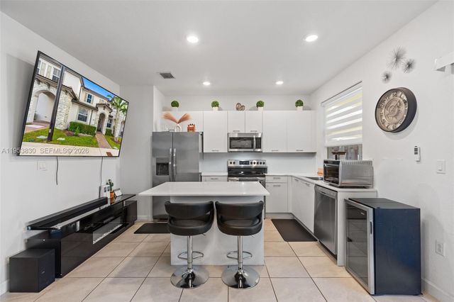 2313 NW 122nd Ter, Miami, FL 33167