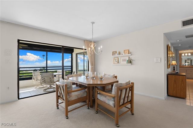 1605 Middle Gulf DR 310, Sanibel, FL 33957