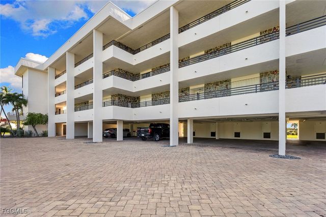 1605 Middle Gulf DR 310, Sanibel, FL 33957