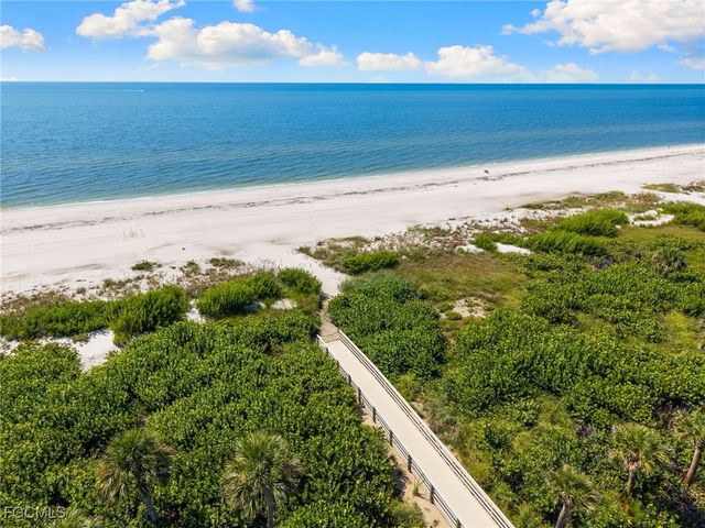 1605 Middle Gulf DR 310, Sanibel, FL 33957