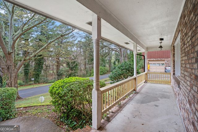 656 Cheviot Drive, Decatur, GA 30032