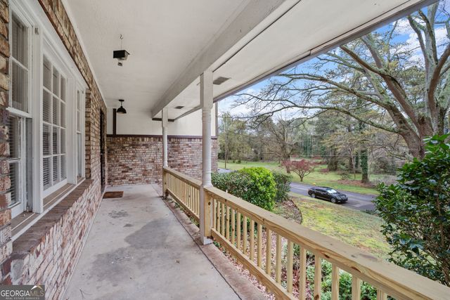 656 Cheviot Drive, Decatur, GA 30032