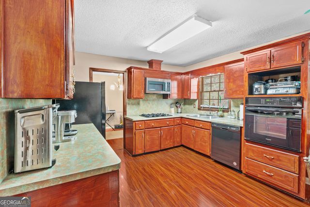 656 Cheviot Drive, Decatur, GA 30032