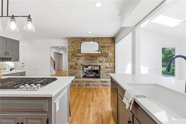 3405 W 121st Street, Leawood, KS 66209
