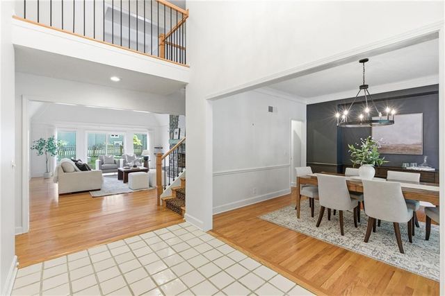 3405 W 121st Street, Leawood, KS 66209