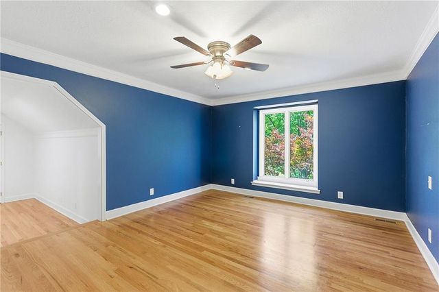 3405 W 121st Street, Leawood, KS 66209