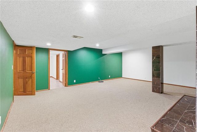 3405 W 121st Street, Leawood, KS 66209