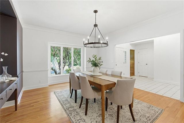 3405 W 121st Street, Leawood, KS 66209