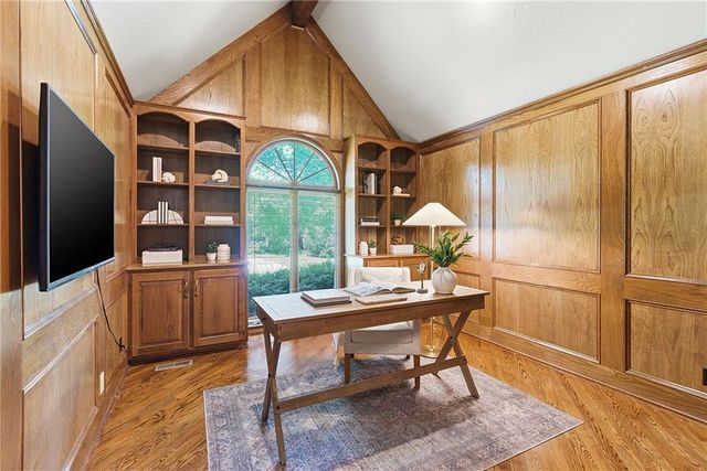 3405 W 121st Street, Leawood, KS 66209