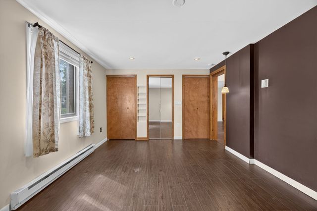 15 Foundry St C4, Easton, MA 02375