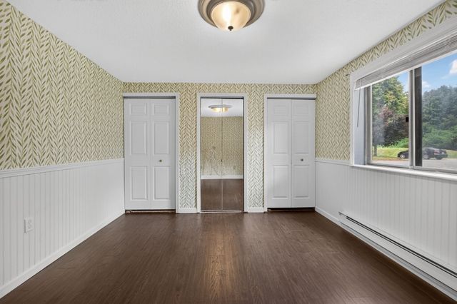 15 Foundry St C4, Easton, MA 02375