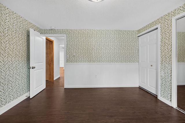 15 Foundry St C4, Easton, MA 02375