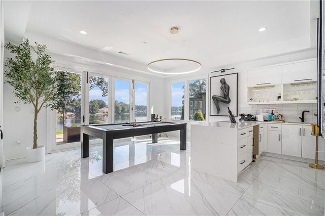 2730 Emerald Drive, Jonesboro, GA 30236