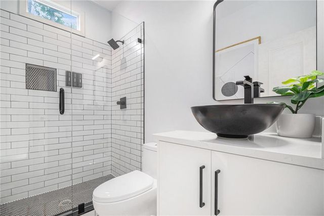 2730 Emerald Drive, Jonesboro, GA 30236